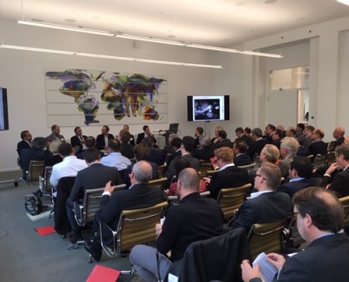 Uwe Hitschfeld bei Energy Infrastructure Day 2018 der Kanzlei Norton Rose Fulbright am 18. Oktober in München