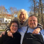 Pfarrerin Britta Taddiken mit ihrem „Aufruf 2019“ zur Gast im 130. lunch club mit Katharina Hitschfeld und André Münster.