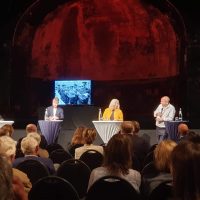 Buchpremiere, Christoph Bigalke (Hrsg.), Cornelius Pollmer (Süddeutsche), Katharina und Uwe Hitschfeld (Hg.), Foto: Büro Hitschfeld